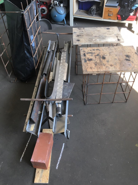 ablage_metall_mitte_.jpeg ablage_metall_mitte_.jpeg